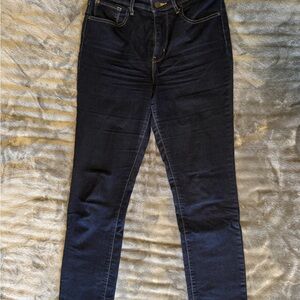 Levi's Women's Dark Indigo Skinny Jeans